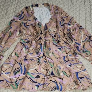 Abstract Patterned Tunic Top